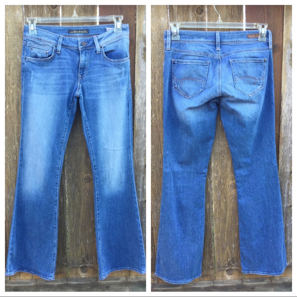 MAVI Jeans Amber Low-Rise Bell Bottom Size 29